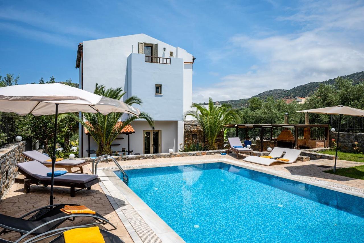 Villa Noema Sissi ภายนอก รูปภาพ