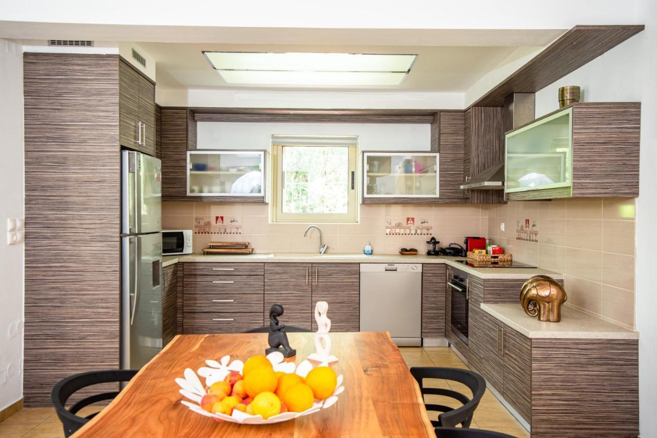 Villa Noema Sissi ภายนอก รูปภาพ